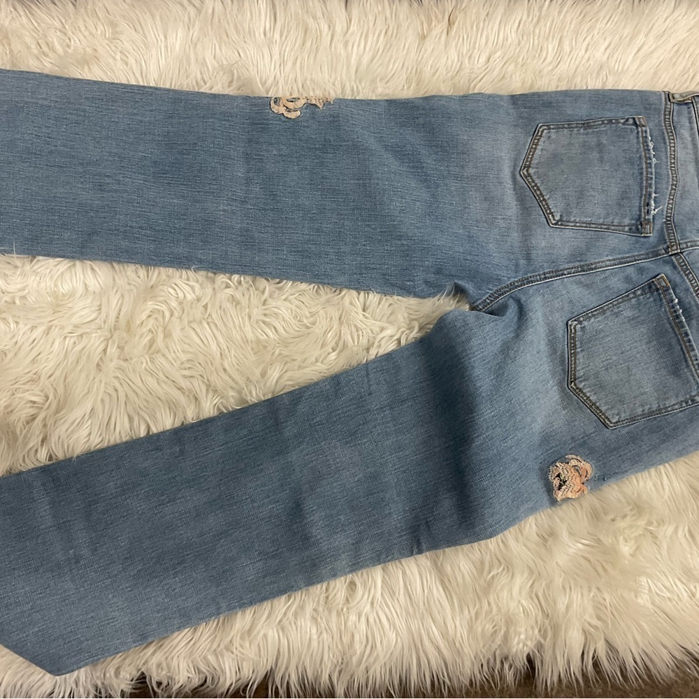 Loft Embroidered Jeans Size 2 - Picture 4 of 6